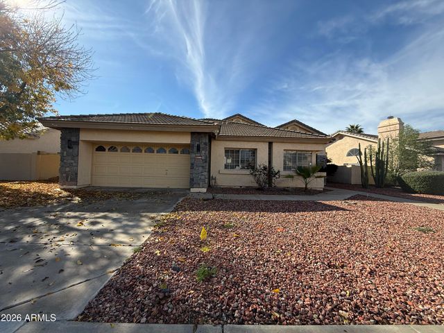 11003 W LAURELWOOD Lane, Avondale, AZ 85392