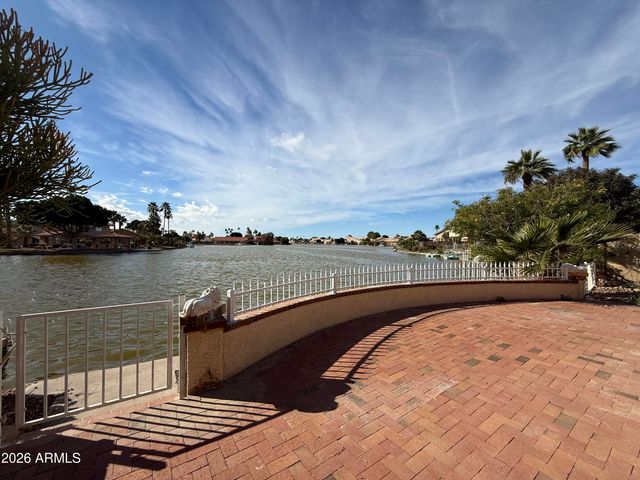 11003 W LAURELWOOD Lane, Avondale, AZ 85392