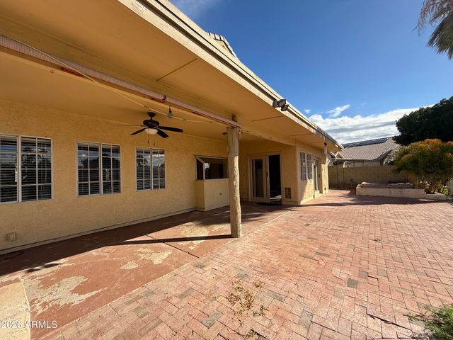 11003 W LAURELWOOD Lane, Avondale, AZ 85392