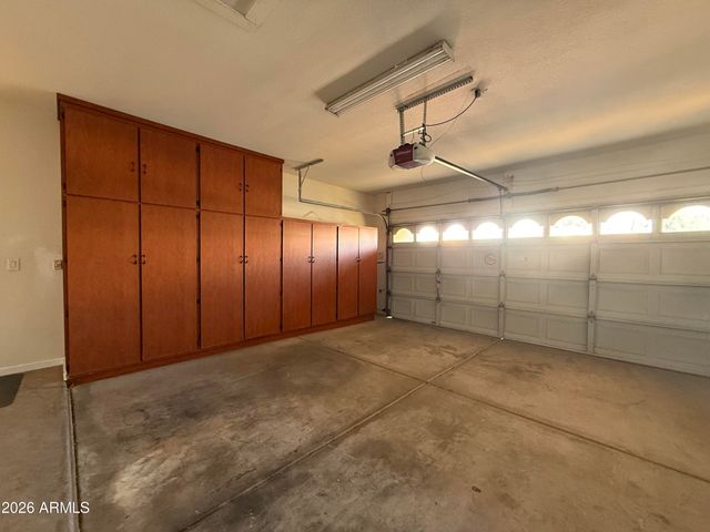 11003 W LAURELWOOD Lane, Avondale, AZ 85392