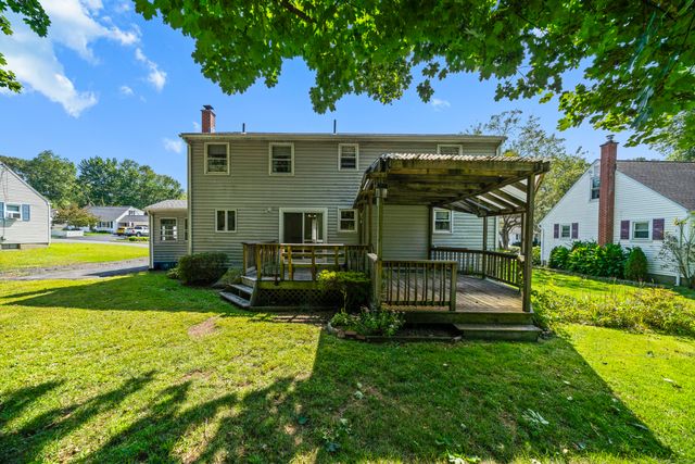 23 Clear Street, Enfield, CT 06082