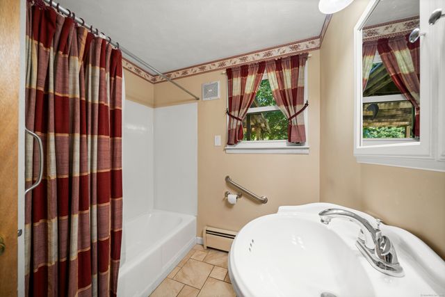 23 Clear Street, Enfield, CT 06082