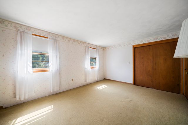 23 Clear Street, Enfield, CT 06082