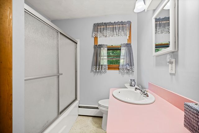 23 Clear Street, Enfield, CT 06082