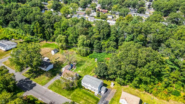 23 Clear Street, Enfield, CT 06082
