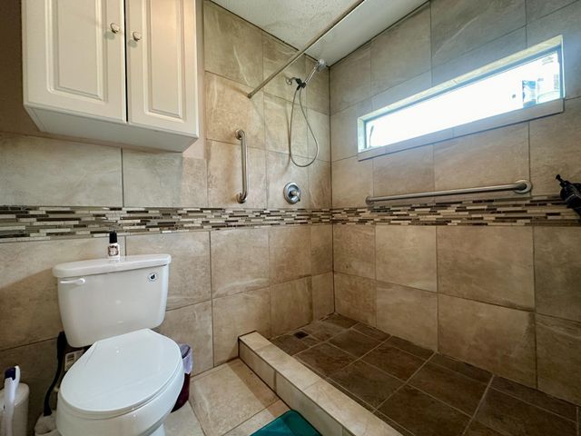 200 Fountain Lake W 128, Livingston, TX 77351