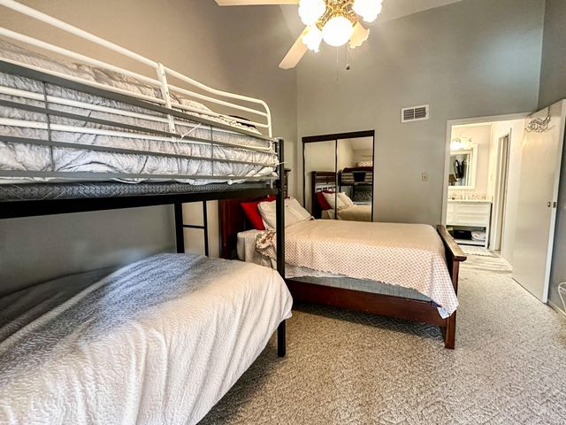 200 Fountain Lake W 128, Livingston, TX 77351