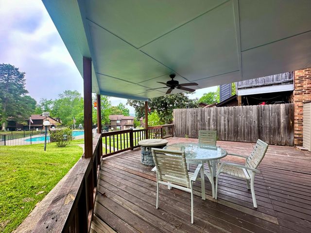 200 Fountain Lake W 128, Livingston, TX 77351