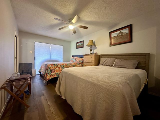 200 Fountain Lake W 128, Livingston, TX 77351