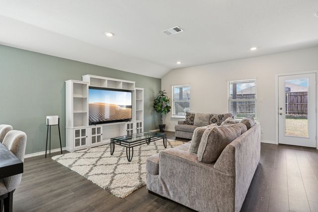 4028 Black Canyon Drive, Forney, TX 75126