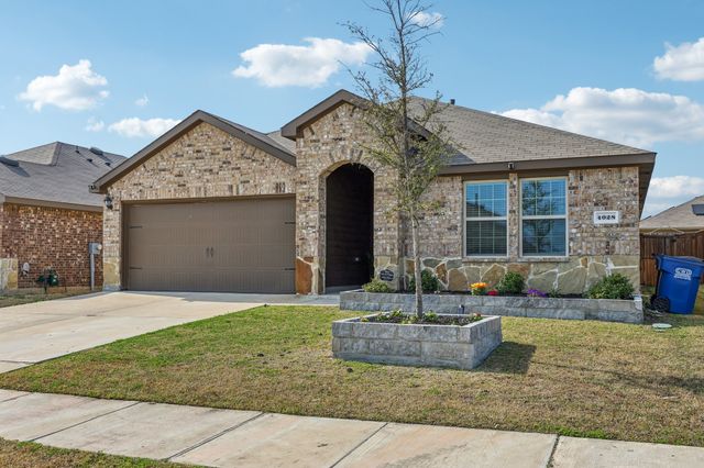 4028 Black Canyon Drive, Forney, TX 75126