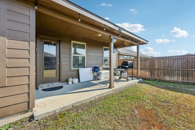 4028 Black Canyon Drive, Forney, TX 75126