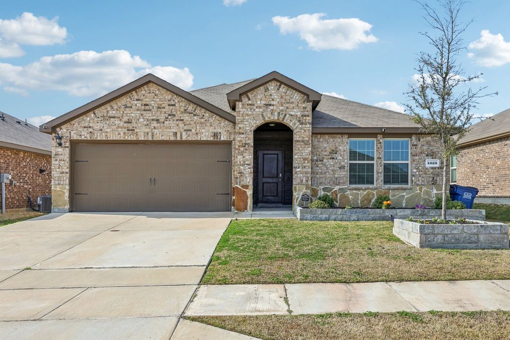 4028 Black Canyon Drive, Forney, TX 75126