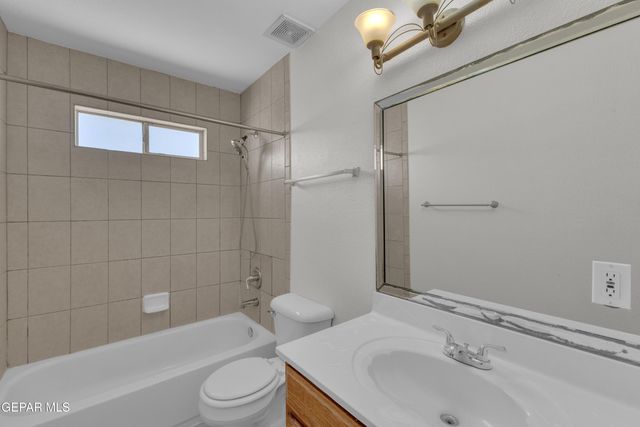 12345 KIT CARSON Drive, El Paso, TX 79936
