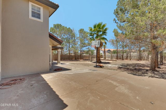 12345 KIT CARSON Drive, El Paso, TX 79936