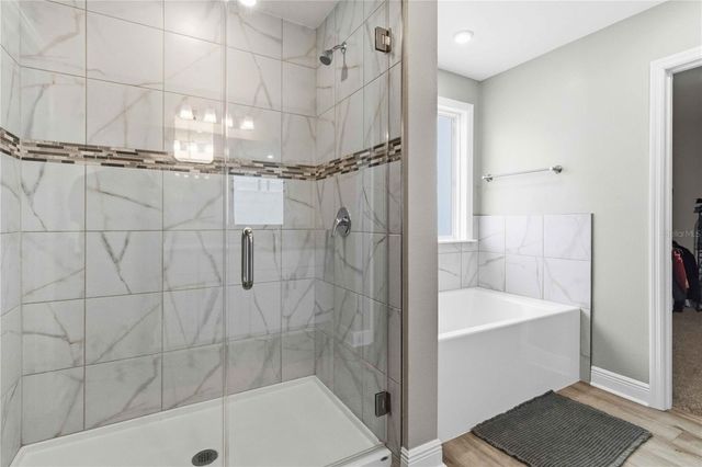 10007 DOLPHIN GULL CIRCLE, Thonotosassa, FL 33592