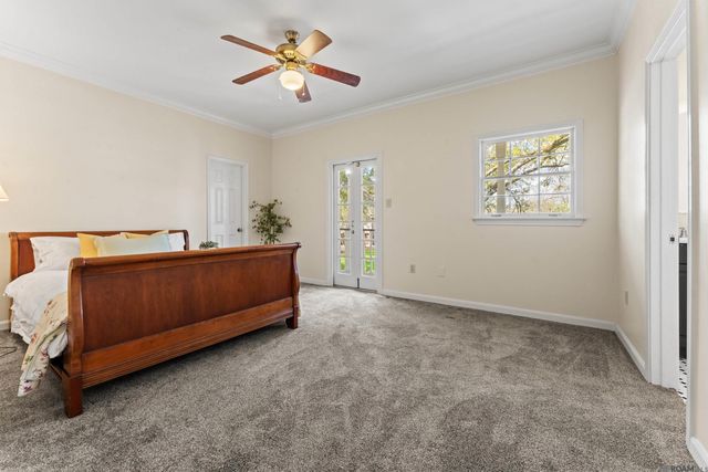 1925 Country Club Dr, Baton Rouge, LA 70808