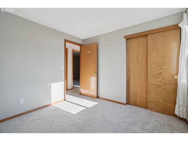 7306 Se 76TH Ave, Portland, OR 97206