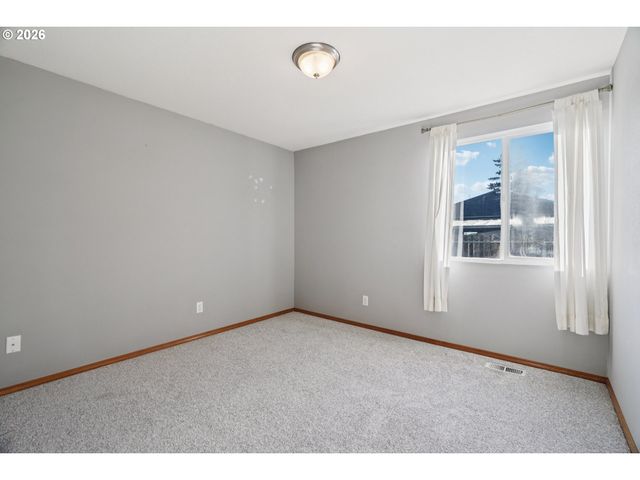 7306 Se 76TH Ave, Portland, OR 97206