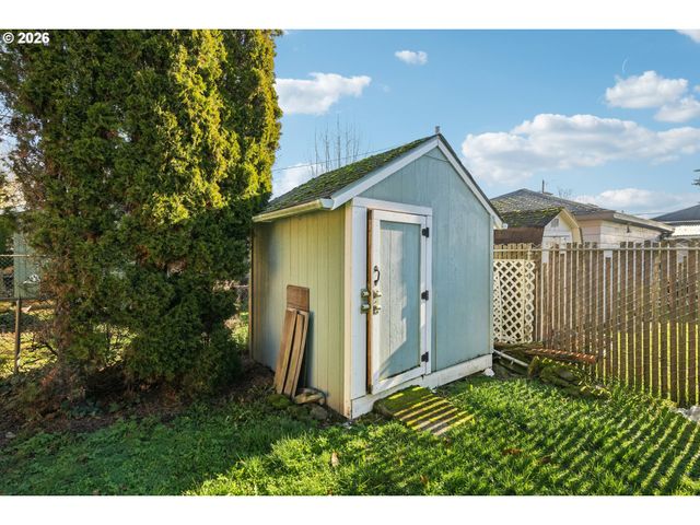 7306 Se 76TH Ave, Portland, OR 97206