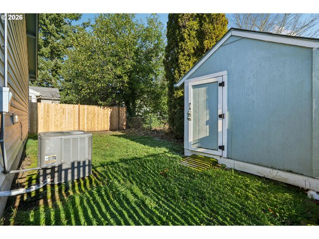 7306 Se 76TH Ave, Portland, OR 97206