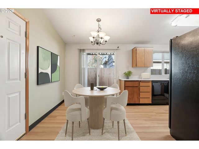 7306 Se 76TH Ave, Portland, OR 97206