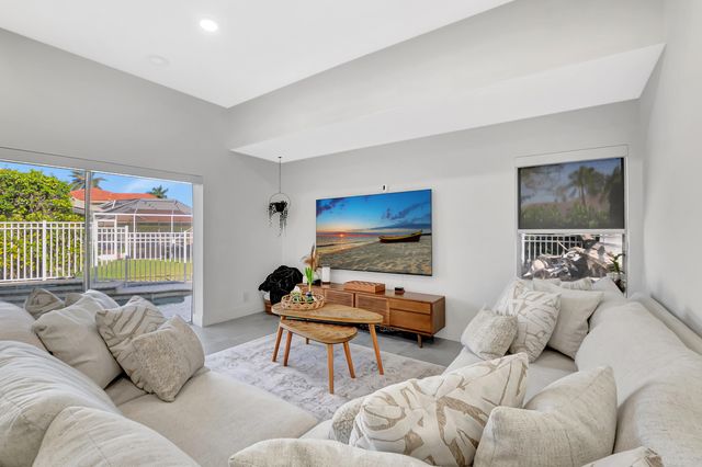 22330 Kettle Creek Way, Boca Raton, FL 33428