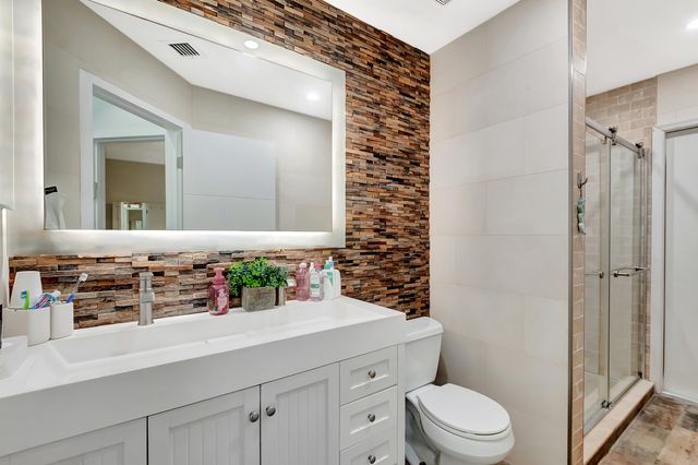 22330 Kettle Creek Way, Boca Raton, FL 33428