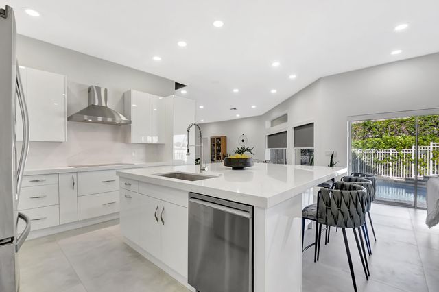 22330 Kettle Creek Way, Boca Raton, FL 33428