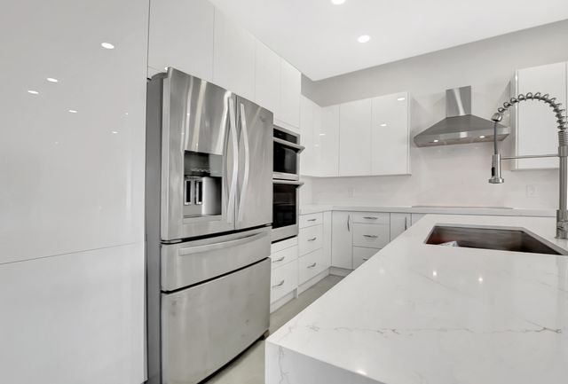 22330 Kettle Creek Way, Boca Raton, FL 33428