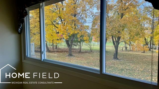 608 Ridgeview Drive, Corunna, MI 48817