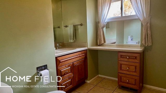 608 Ridgeview Drive, Corunna, MI 48817