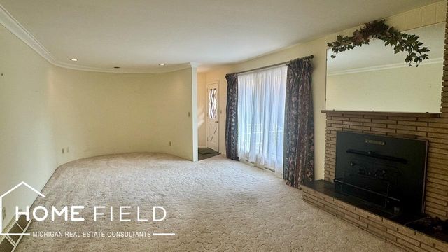 608 Ridgeview Drive, Corunna, MI 48817