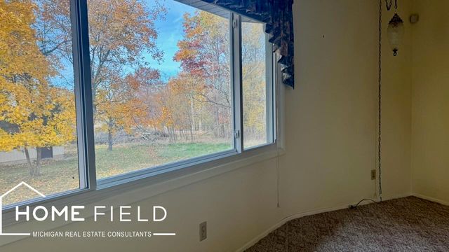 608 Ridgeview Drive, Corunna, MI 48817