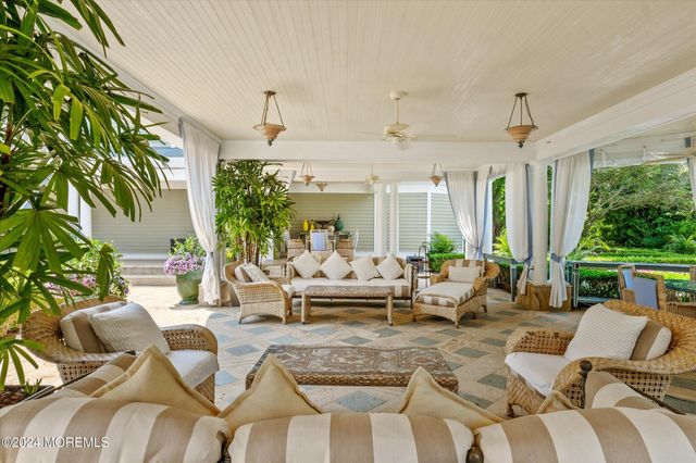 251 Park Avenue, Oakhurst, NJ 07755