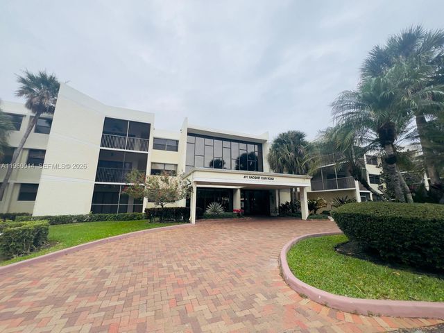 491 Racquet Club Road 211, Weston, FL 33326