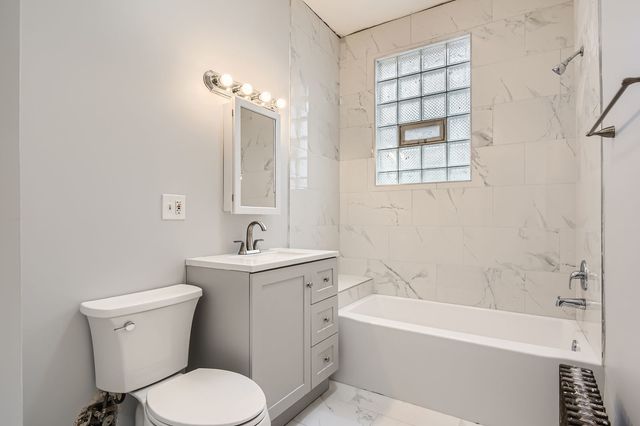 7449 S Vernon Avenue, Chicago, IL 60619