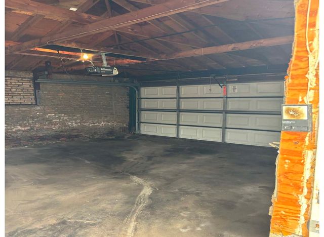 7449 S Vernon Avenue, Chicago, IL 60619