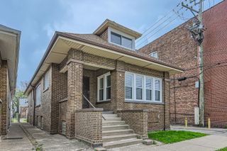 7449 S Vernon Avenue, Chicago, IL 60619
