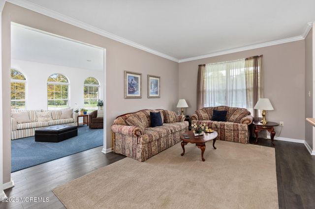 22 Cliffwood Drive, Allentown, NJ 08501
