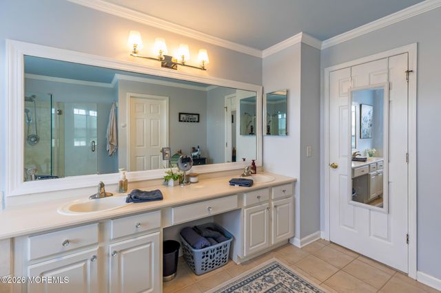 22 Cliffwood Drive, Allentown, NJ 08501