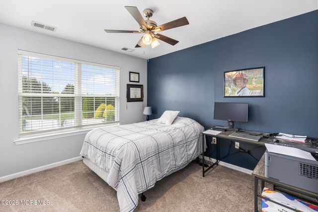 22 Cliffwood Drive, Allentown, NJ 08501