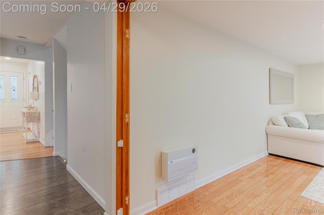 39832 Parklawn Drive, Sterling Heights, MI 48313