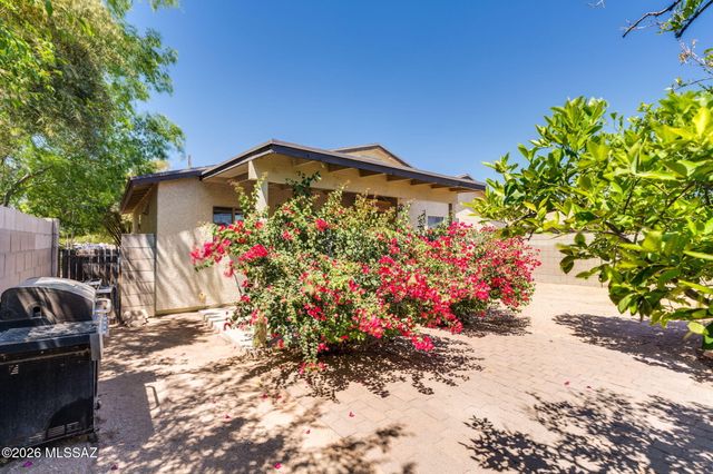 5565 S Via Guayaquil, Tucson, AZ 85706