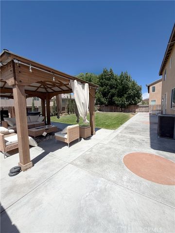 13736 Lark Court, Victorville, CA 92394