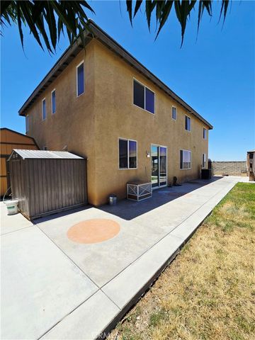 13736 Lark Court, Victorville, CA 92394