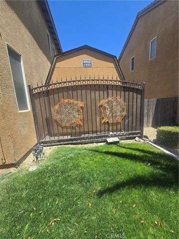 13736 Lark Court, Victorville, CA 92394