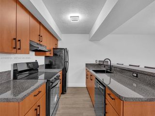 3911 SW 52nd Ave 4-1, Pembroke Park, FL 33023