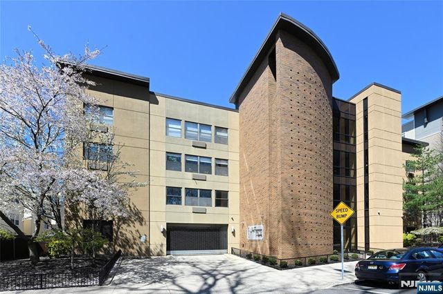 5711 Jefferson Street 310, West New York, NJ 07030