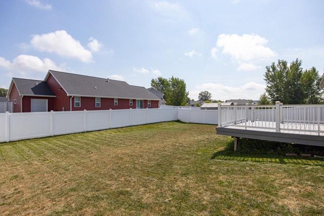 532 PATRICK LANE, Pulaski, WI 54162